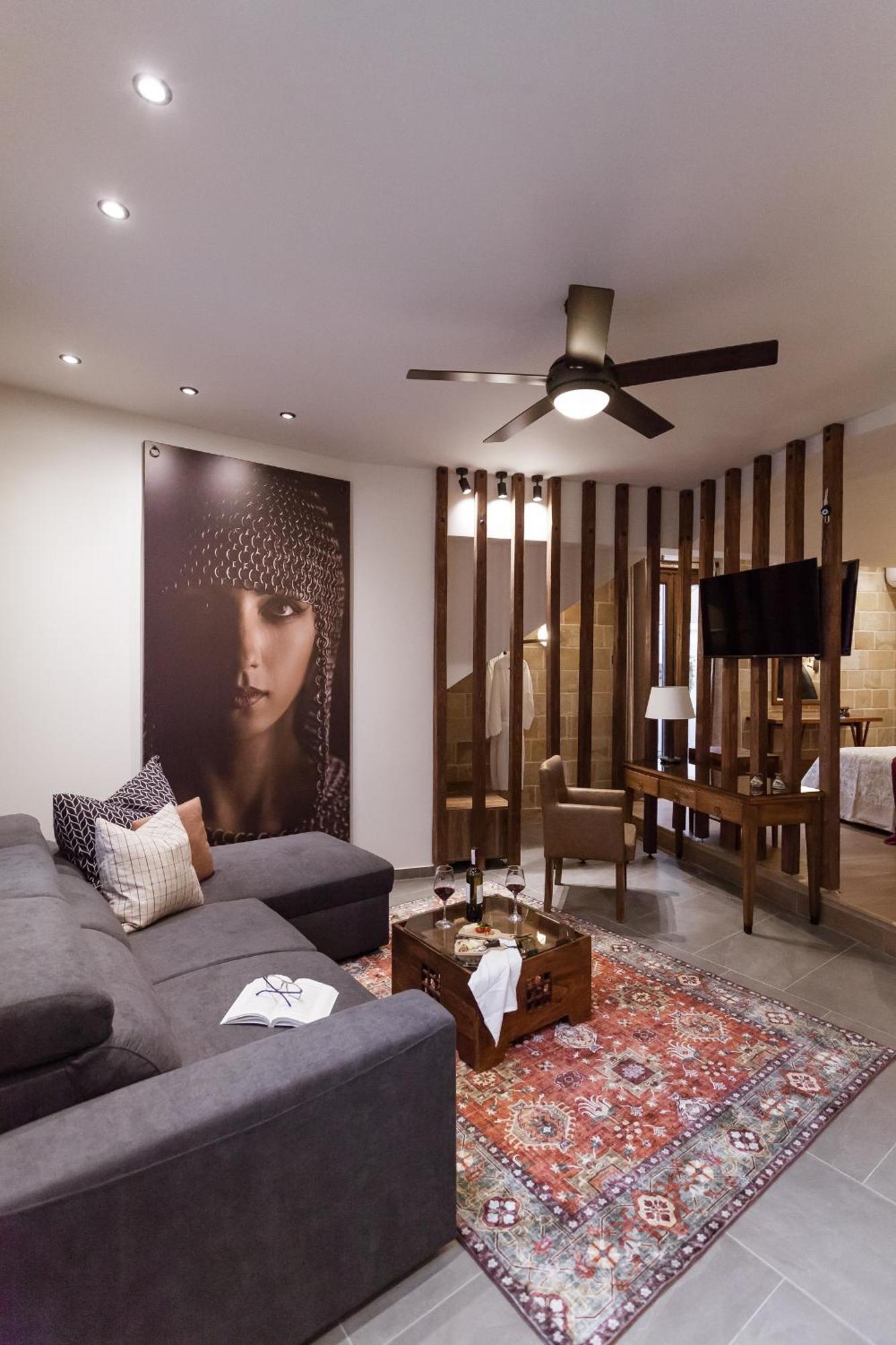 Utopia Luxury Suites - Old Town Rhodes City Exteriér fotografie