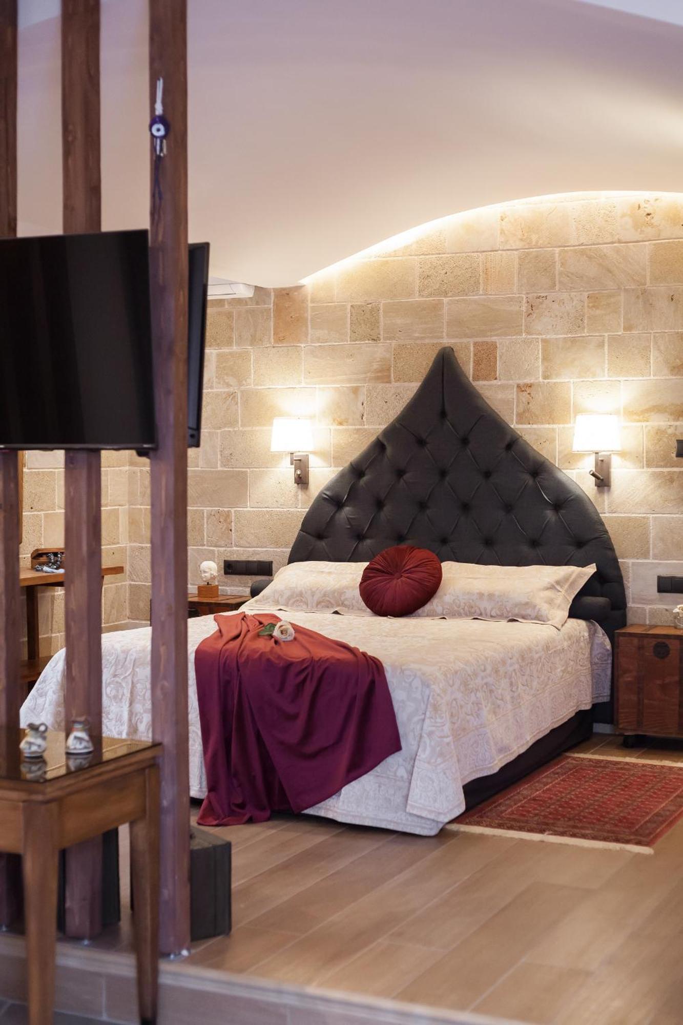 Utopia Luxury Suites - Old Town Rhodes City Exteriér fotografie