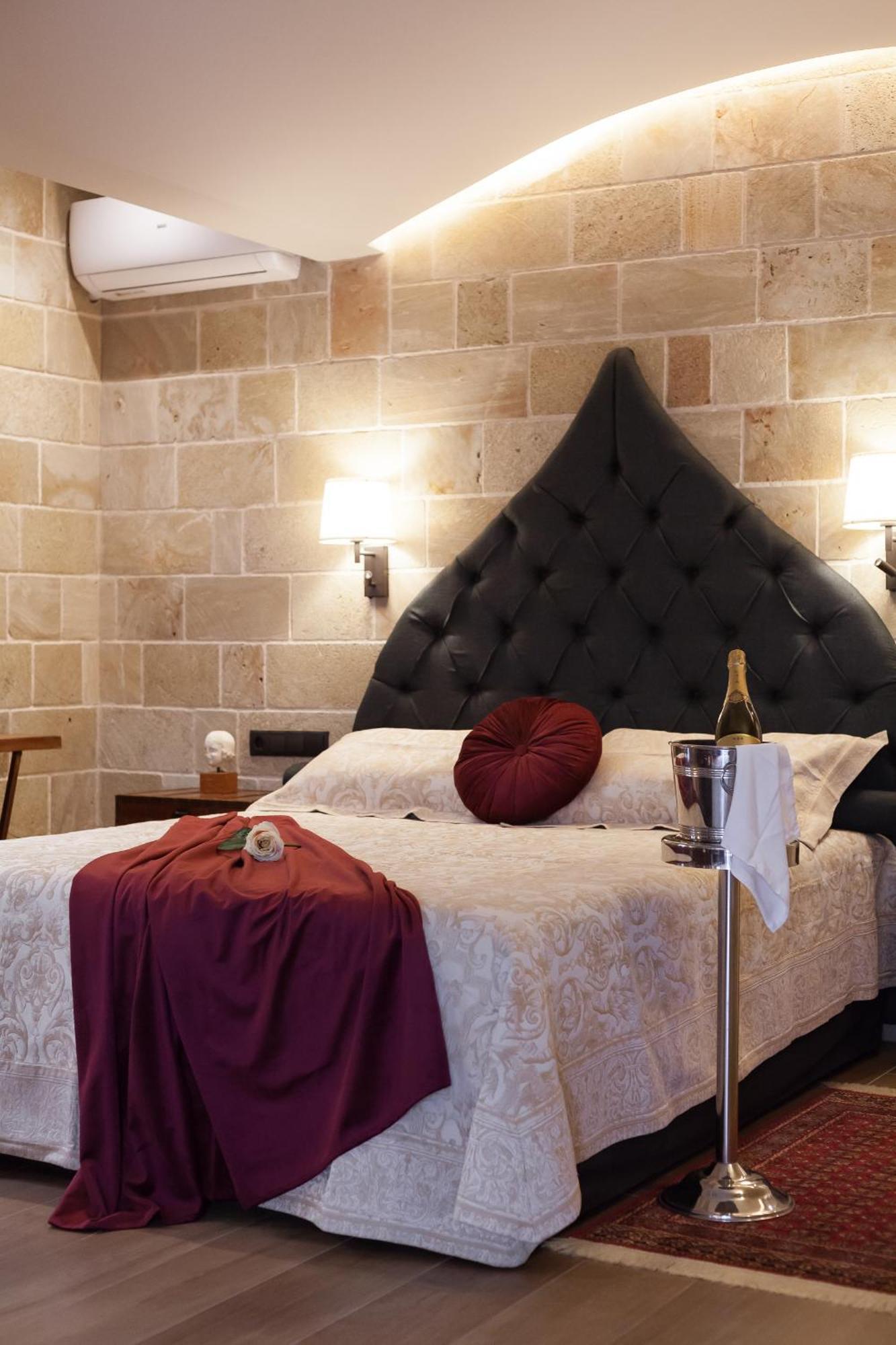 Utopia Luxury Suites - Old Town Rhodes City Exteriér fotografie