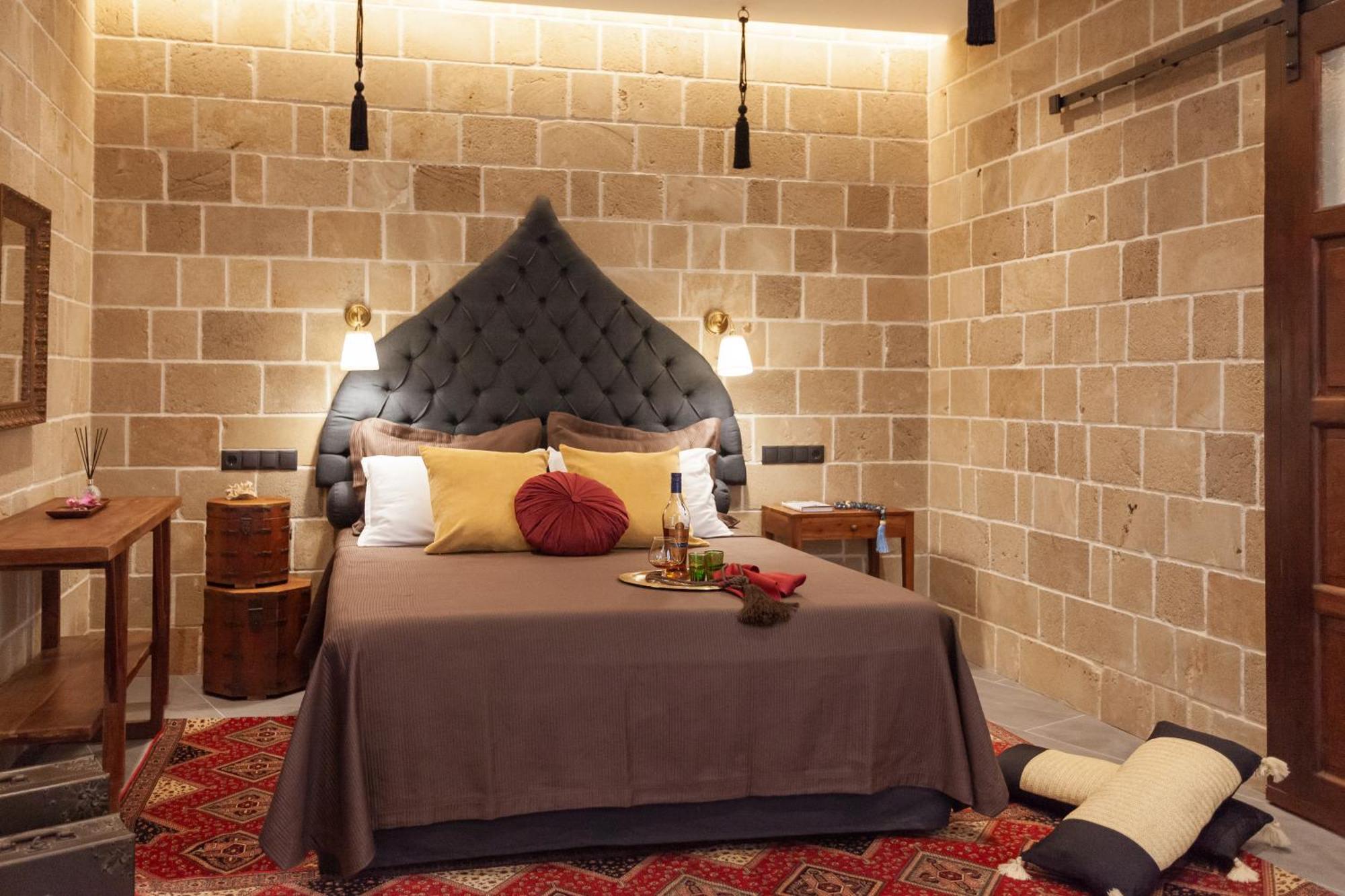 Utopia Luxury Suites - Old Town Rhodes City Exteriér fotografie